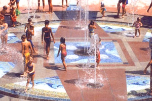 Indian RiverSide Park Interactive Play Fountain